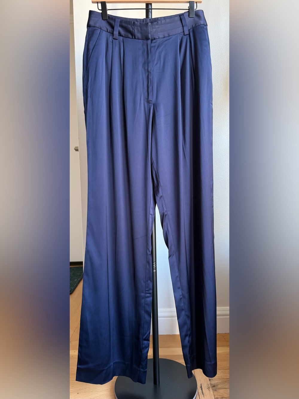 Favorite Daughter Navy Satin Wide-Leg Pleated Trousers